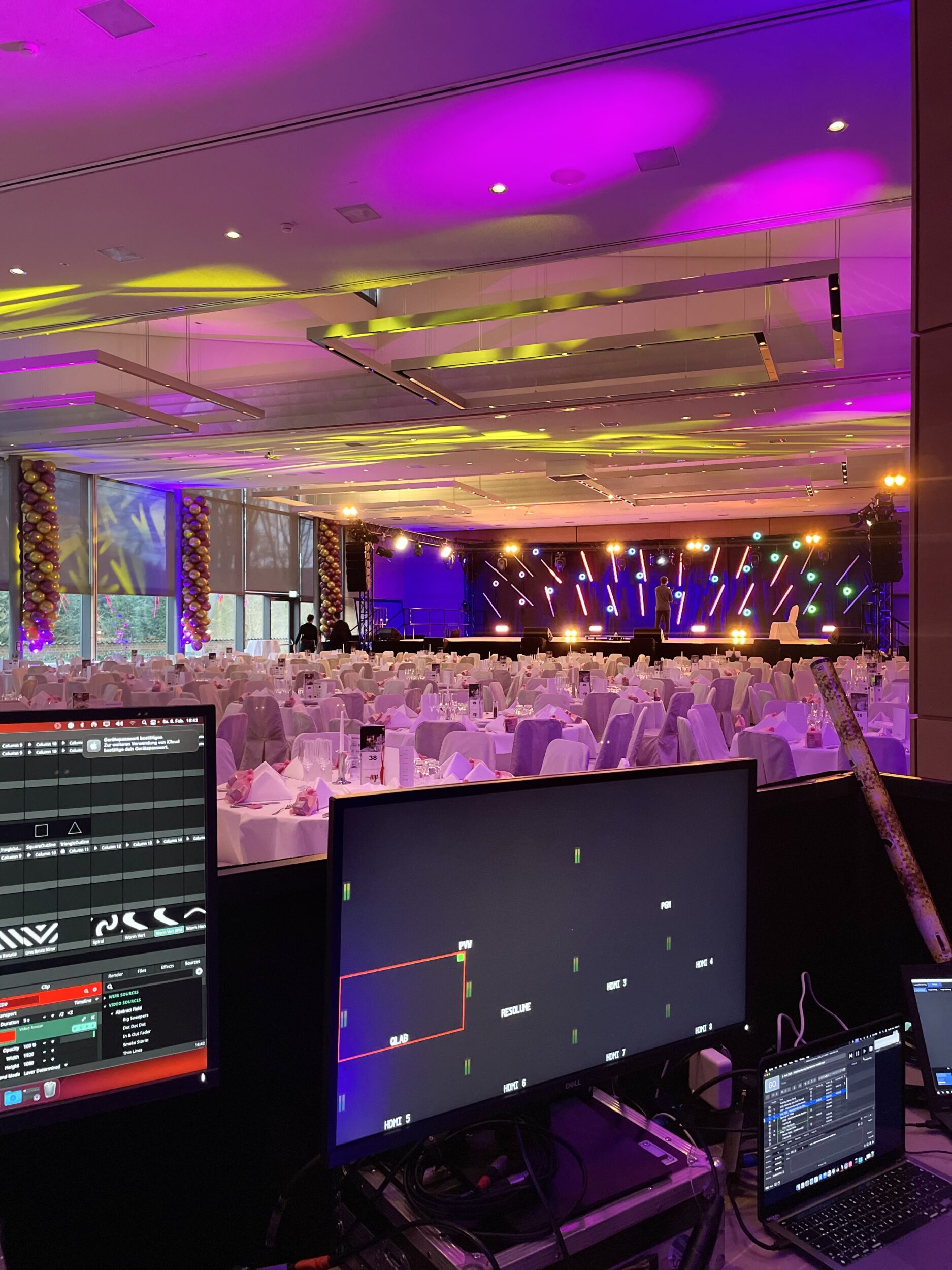 debug Bühnenbau Veranstaltungstechnik