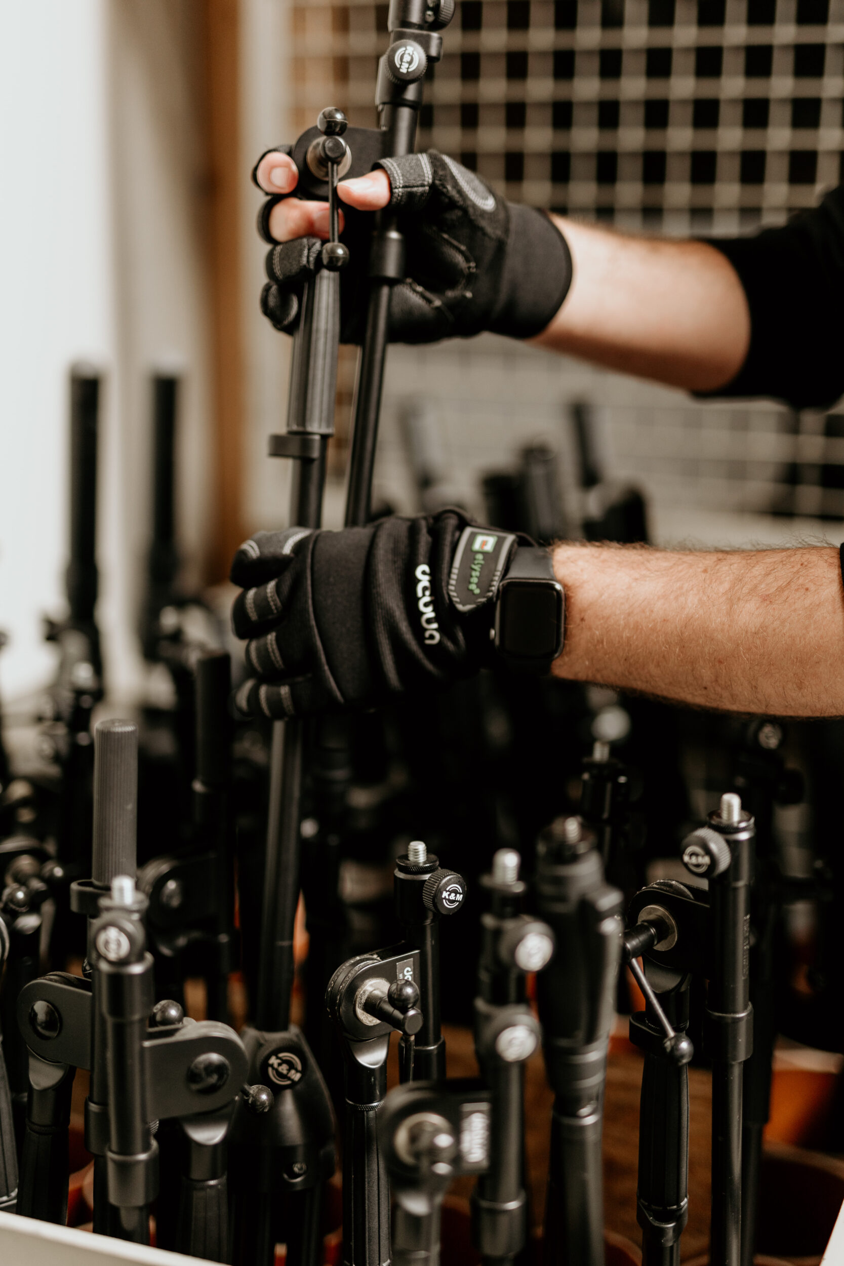 debug Dry-Hire Veranstaltungstechniker