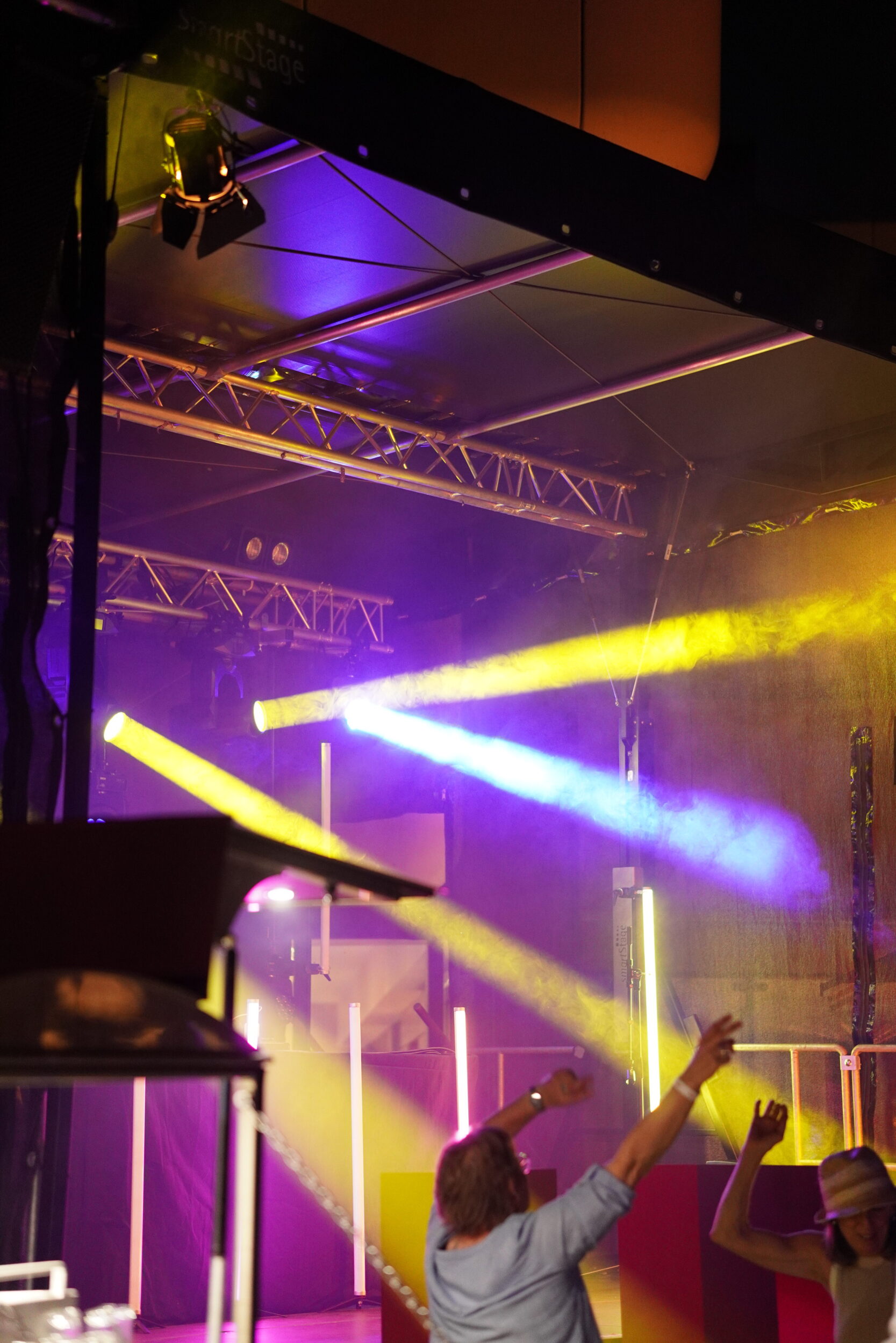 debug Lichttechnik Veranstaltungstechnik